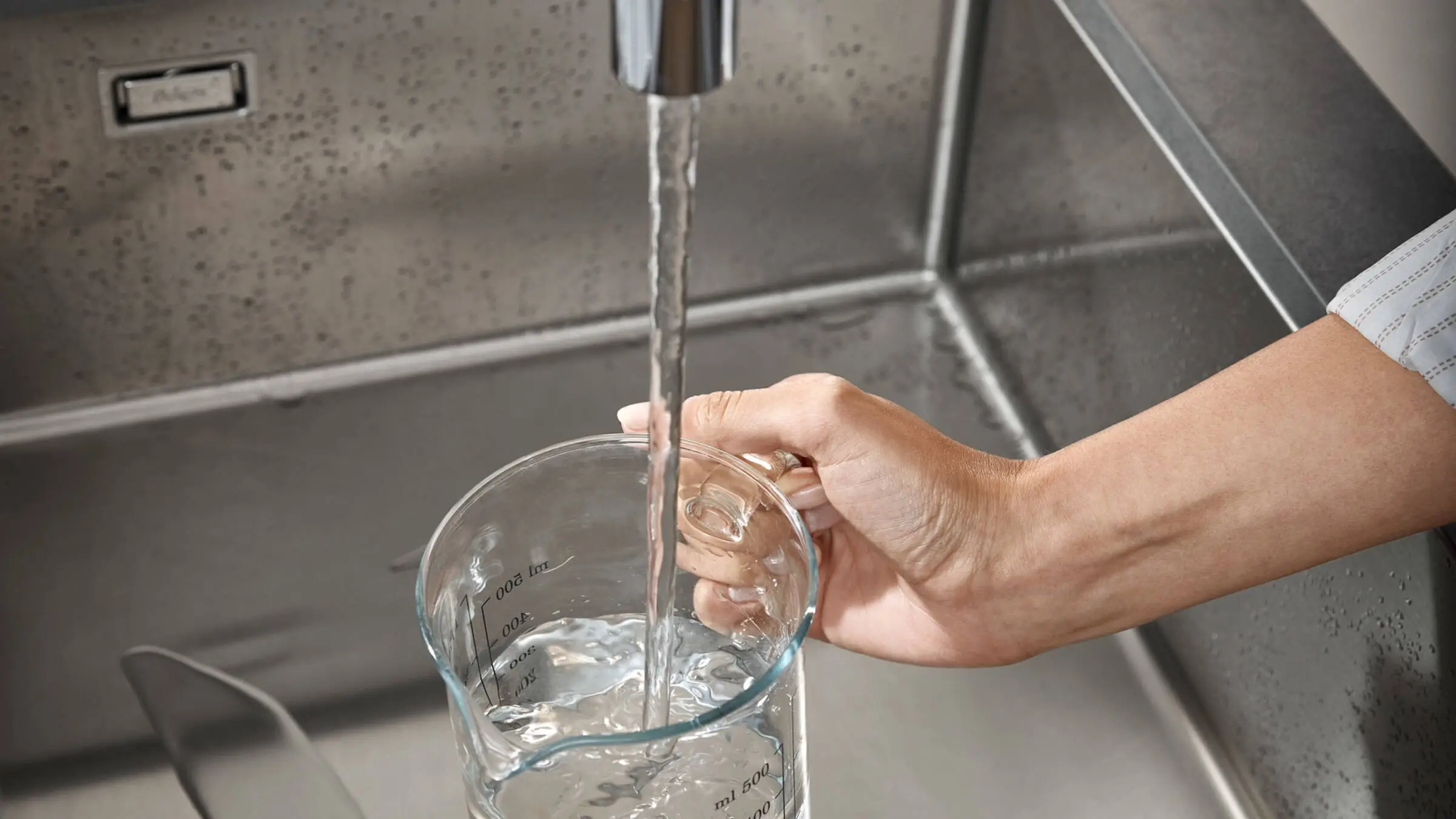 HANSGROHE شیرآلات مدل لامینار اسپری